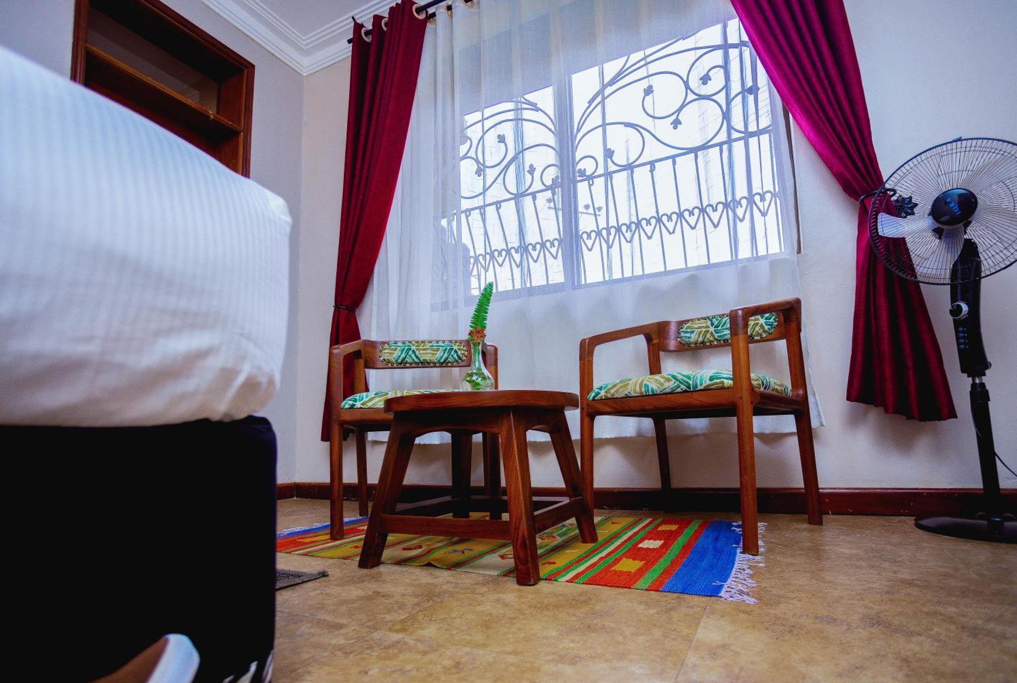 Gazelle Guest House Kampala Zewnętrze zdjęcie